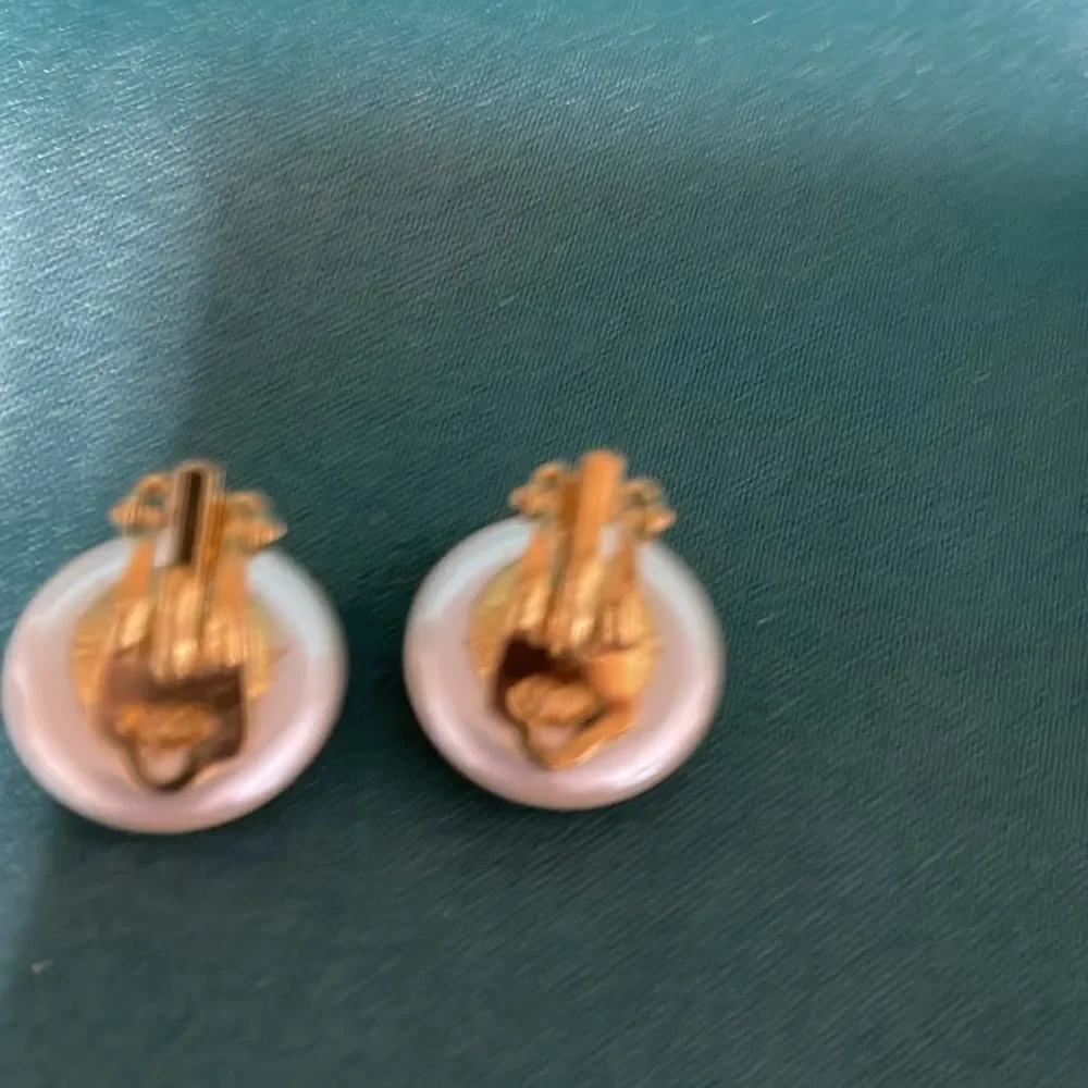 Vintage Elegant Pearl Clip-On Earrings